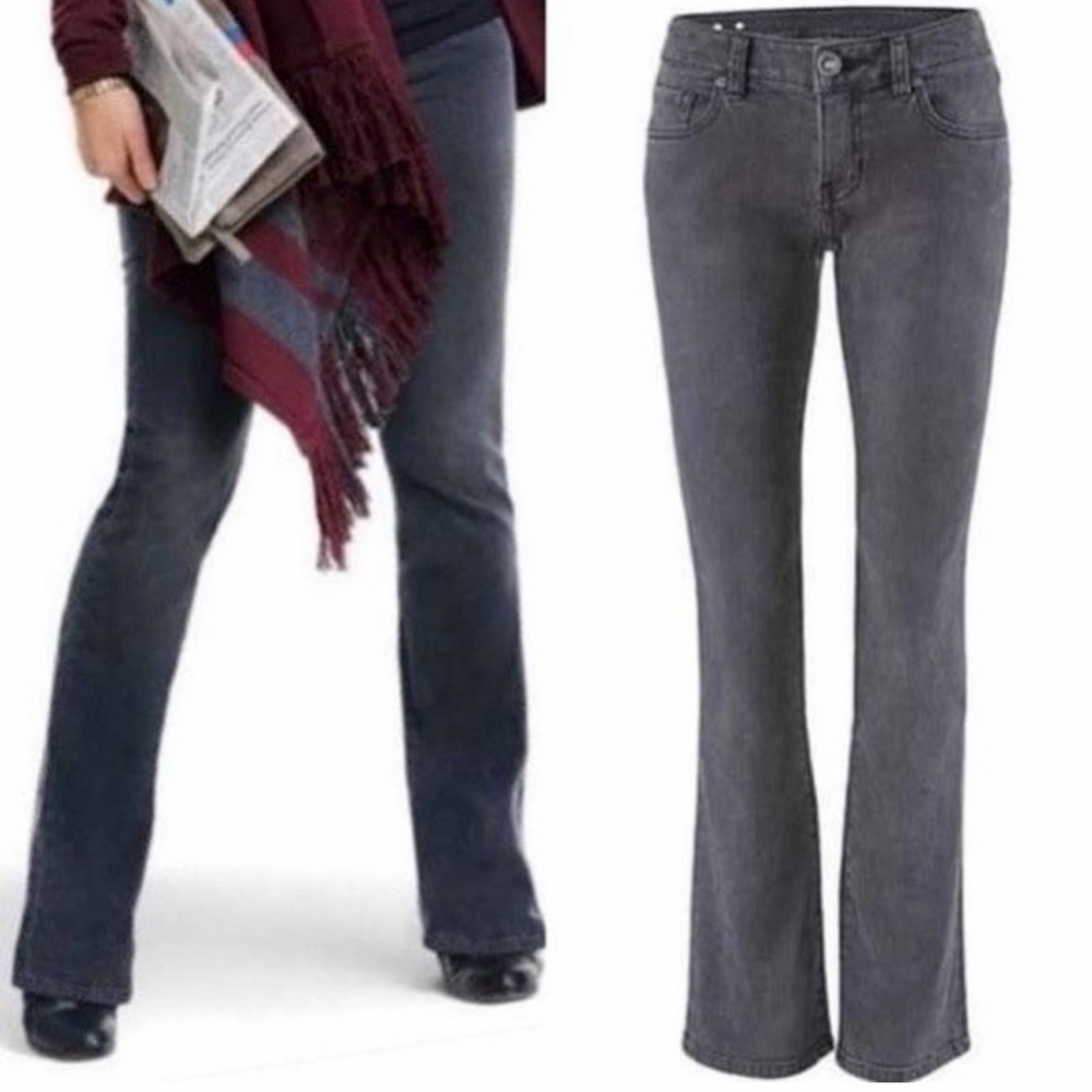 CAbi #3043 Charcoal Gray Black Curvy Slim Boot Cut Jeans 
Size 10